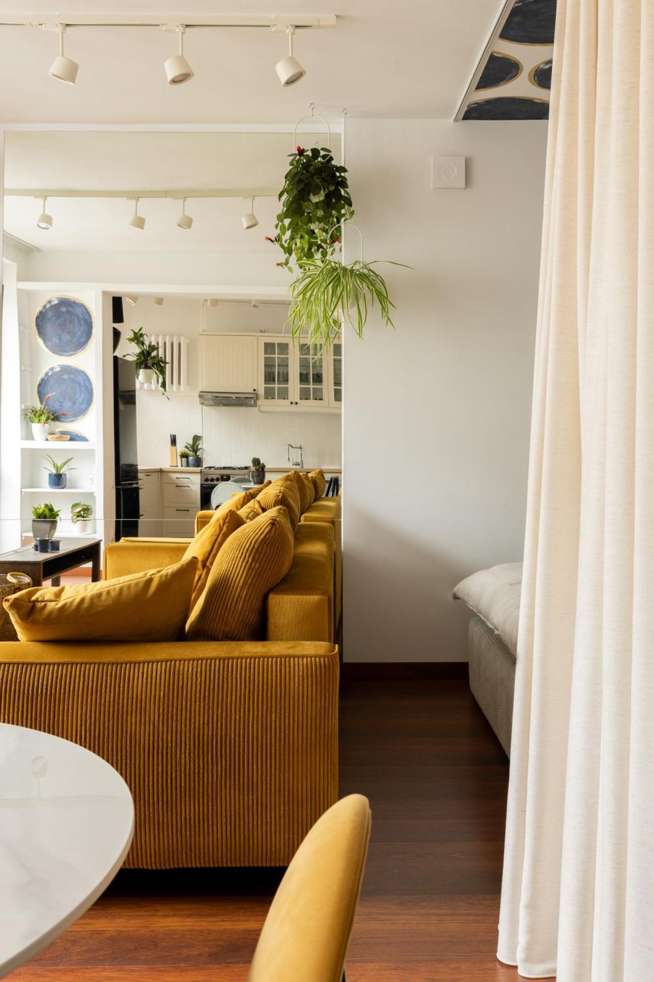 Relax Apartment Hoza / Poznanska ワルシャワ エクステリア 写真