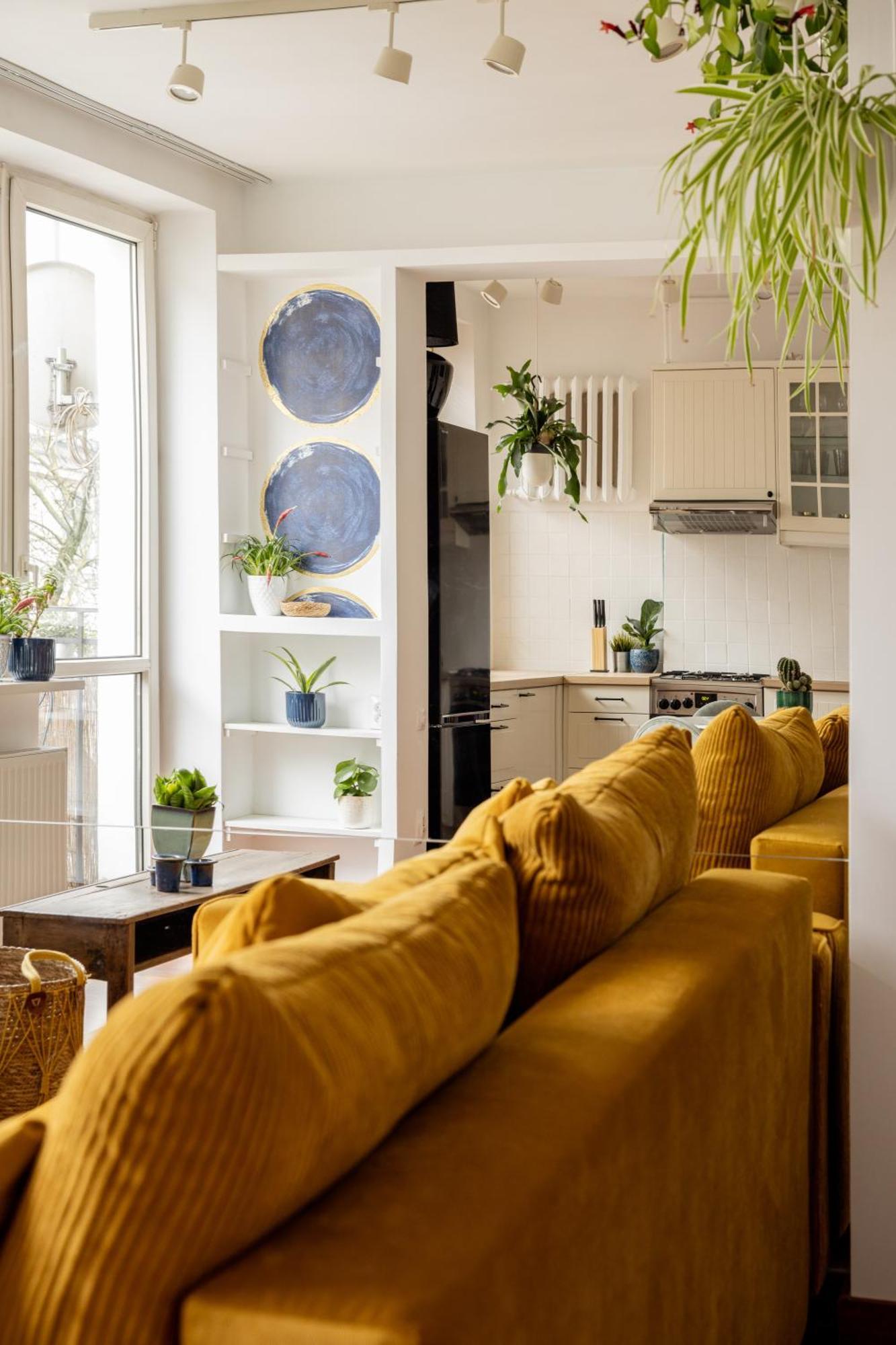 Relax Apartment Hoza / Poznanska ワルシャワ エクステリア 写真