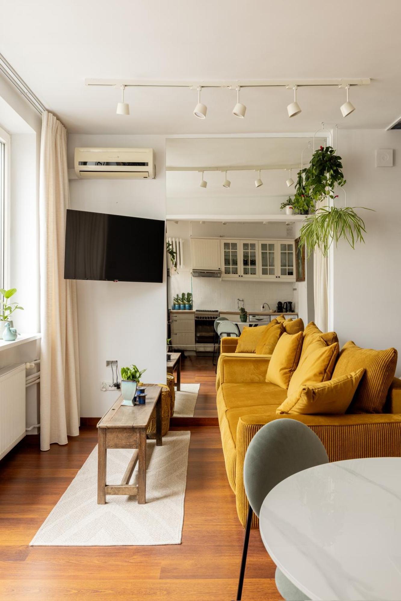 Relax Apartment Hoza / Poznanska ワルシャワ エクステリア 写真