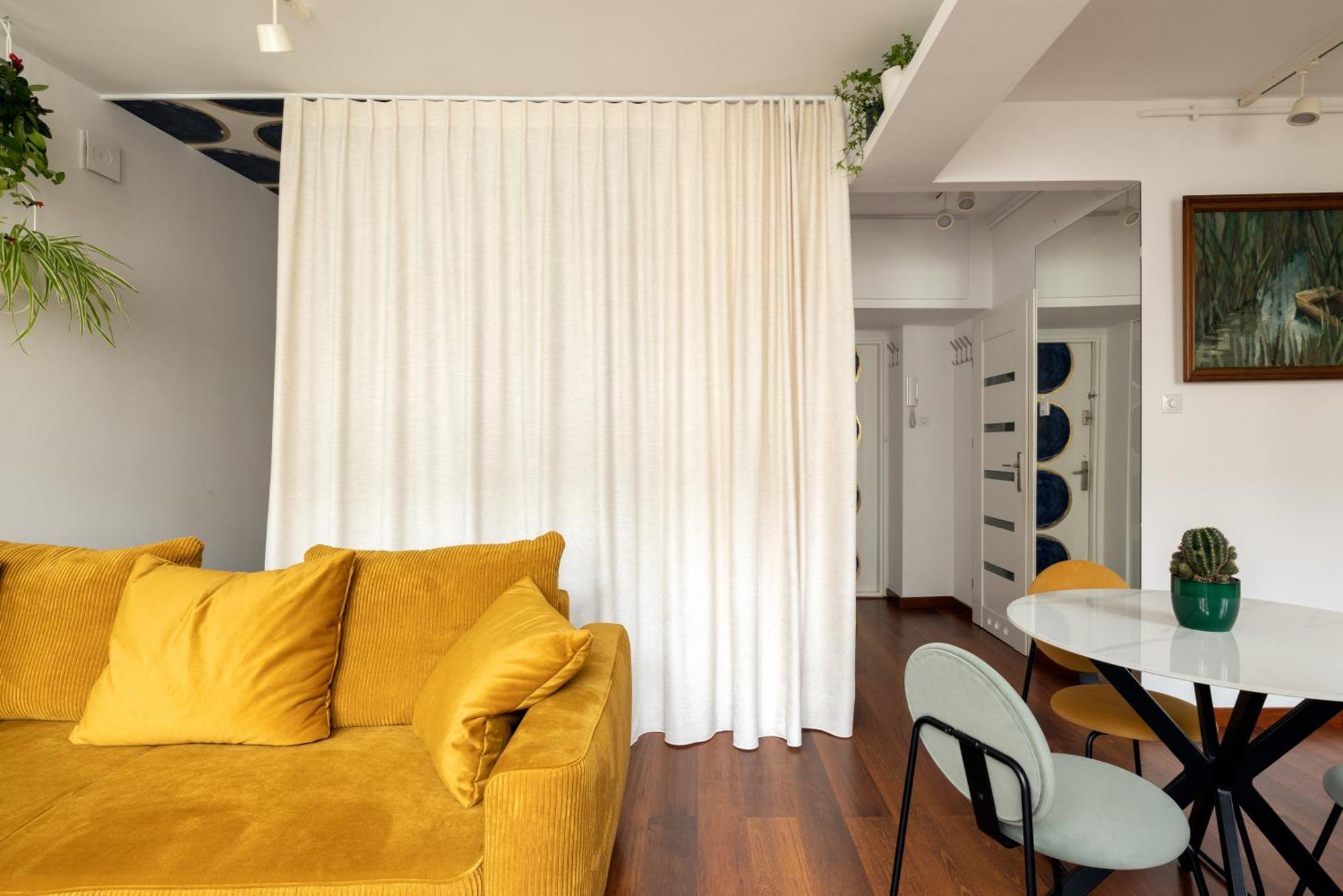 Relax Apartment Hoza / Poznanska ワルシャワ エクステリア 写真